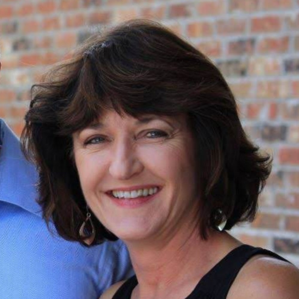 Meet your Posher, Deana